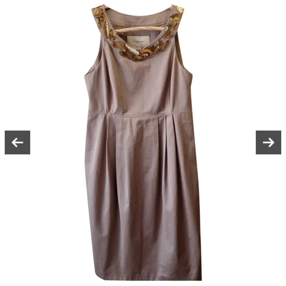 Burberry Scoop neck knee length dress size 6